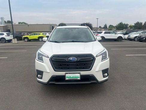 Used 2022 Subaru Forester Premium AWD/4WD image 8