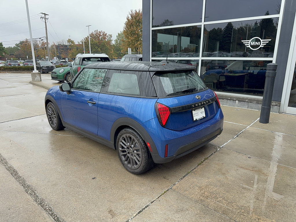 Used 2026 MINI Cooper 2-Door Hardtop FWD image 3
