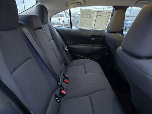 Used 2024 Toyota Corolla LE image 12