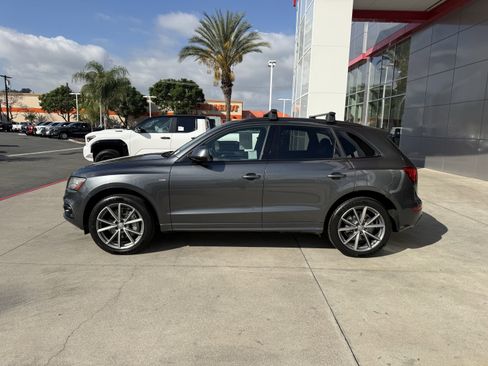 Used 2016 Audi Q5 3.0T Prestige w/ Prestige Package image 2