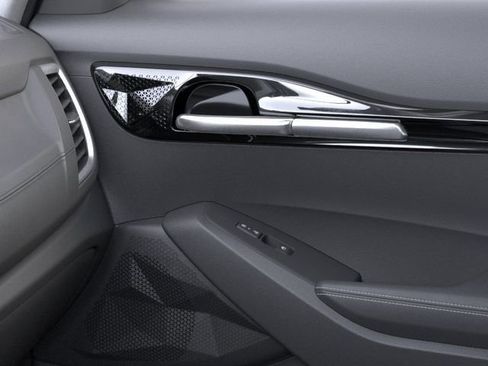 New 2026 Kia Seltos EX FWD image 25