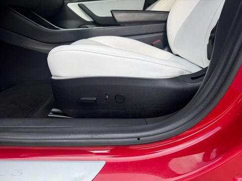 Used 2018 Tesla Model 3 Long Range AWD/4WD image 25