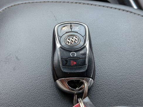 Used 2018 Buick Enclave Premium FWD image 34