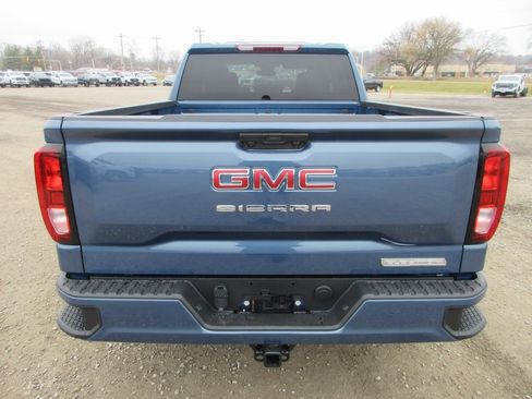 New 2026 GMC Sierra 1500 Elevation image 6