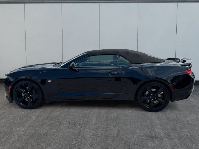 Used 2017 Chevrolet Camaro SS RWD image 2