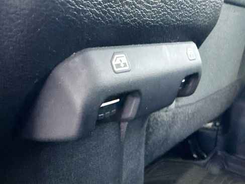 Used 2024 Jeep Wrangler Unlimited AWD/4WD image 26