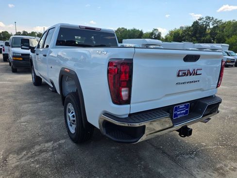 New 2026 GMC Sierra 2500 Pro w/ Convenience Package AWD/4WD image 3