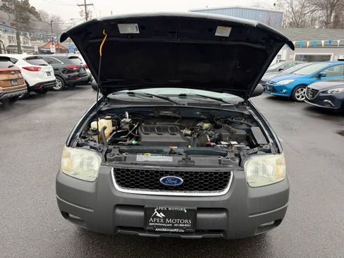 Used 2003 Ford Escape XLT image 44