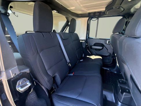 Used 2020 Jeep Wrangler Unlimited Sport S image 20