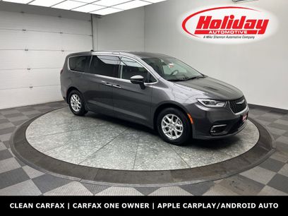 Used 2023 Chrysler Pacifica Touring-L