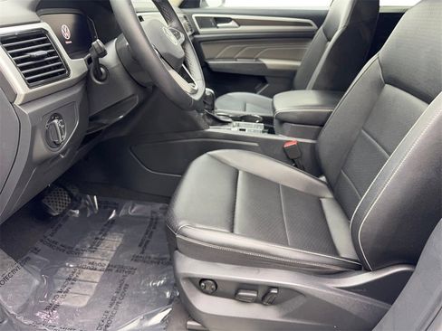 Used 2023 Volkswagen Atlas SE w/ Panoramic Sunroof Package image 26