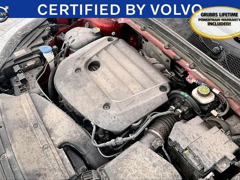 Certified 2023 Volvo XC40 B5 Ultimate w/ Protection Package Premier image 43