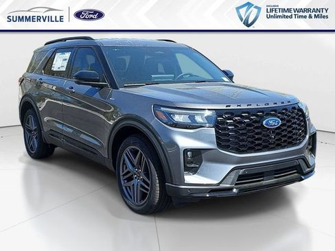 New 2026 Ford Explorer ST-Line w/ ST-Line Street Pack AWD/4WD image 1