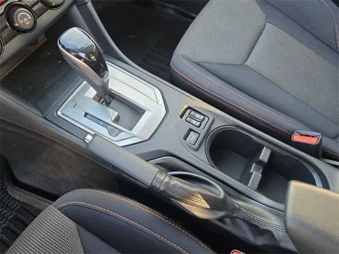 Used 2019 Subaru Crosstrek 2.0i Premium image 31