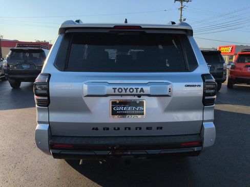 Certified 2026 Toyota 4Runner TRD Sport Premium AWD/4WD image 4
