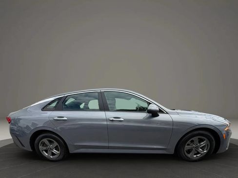 Used 2021 Kia K5 LXS FWD image 4