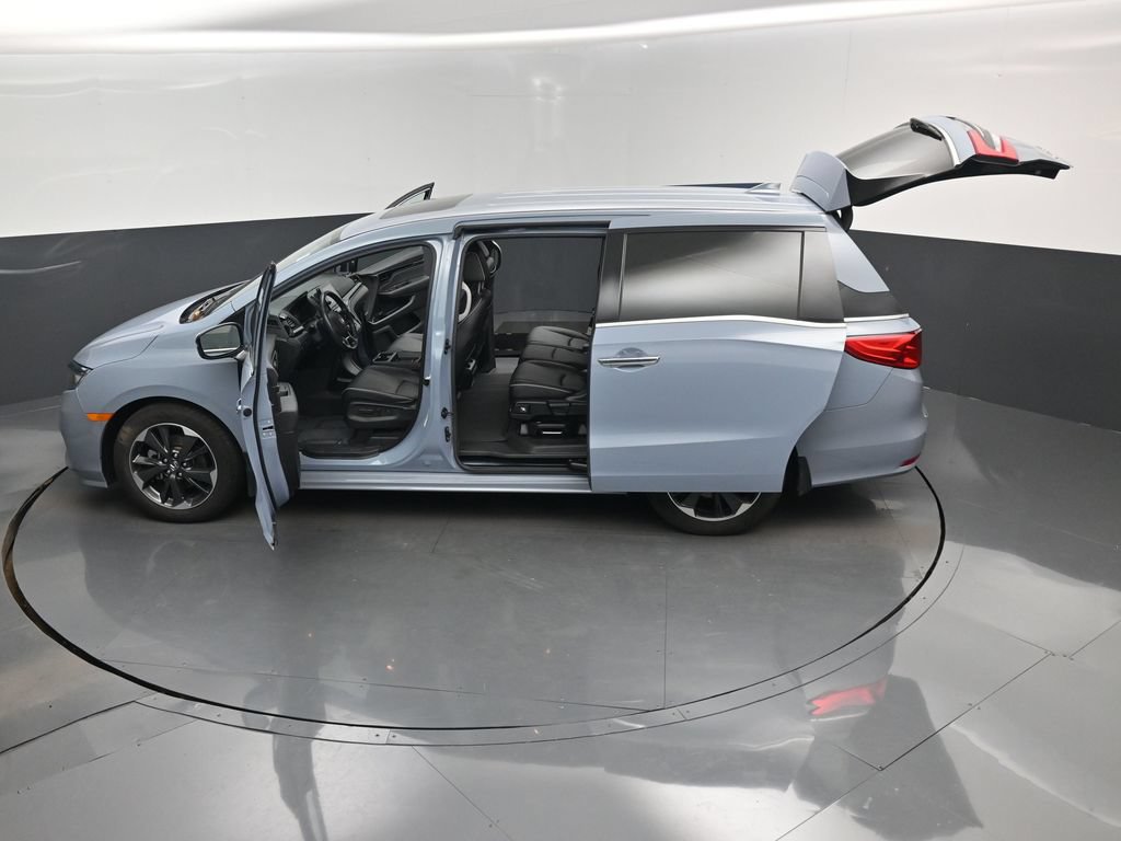 Used 2024 Honda Odyssey Elite image 17