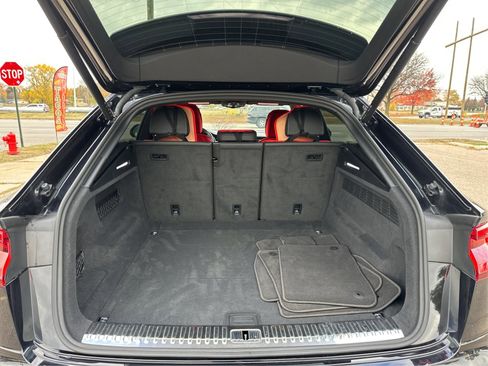 Used 2021 Audi Q8 Premium w/ Black Optic Package image 14