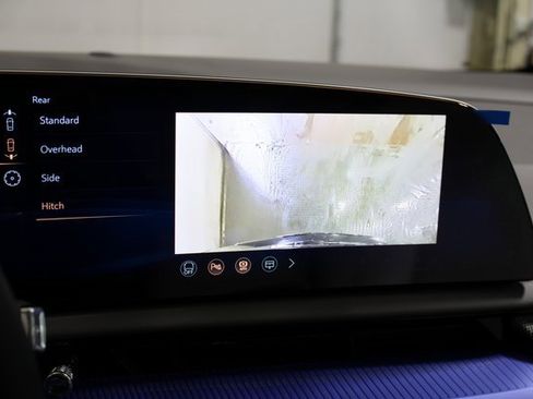 New 2026 Cadillac Optiq Luxury 1 image 18