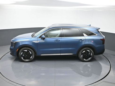 New 2025 Kia Sorento EX image 53