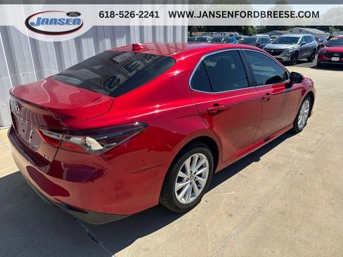Used 2023 Toyota Camry LE FWD image 7