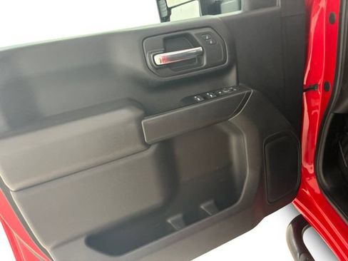 Certified 2022 Chevrolet Silverado 2500 Custom w/ Custom Convenience Package AWD/4WD image 13