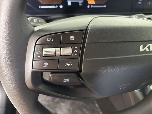 New 2026 Kia K4 LXS image 20