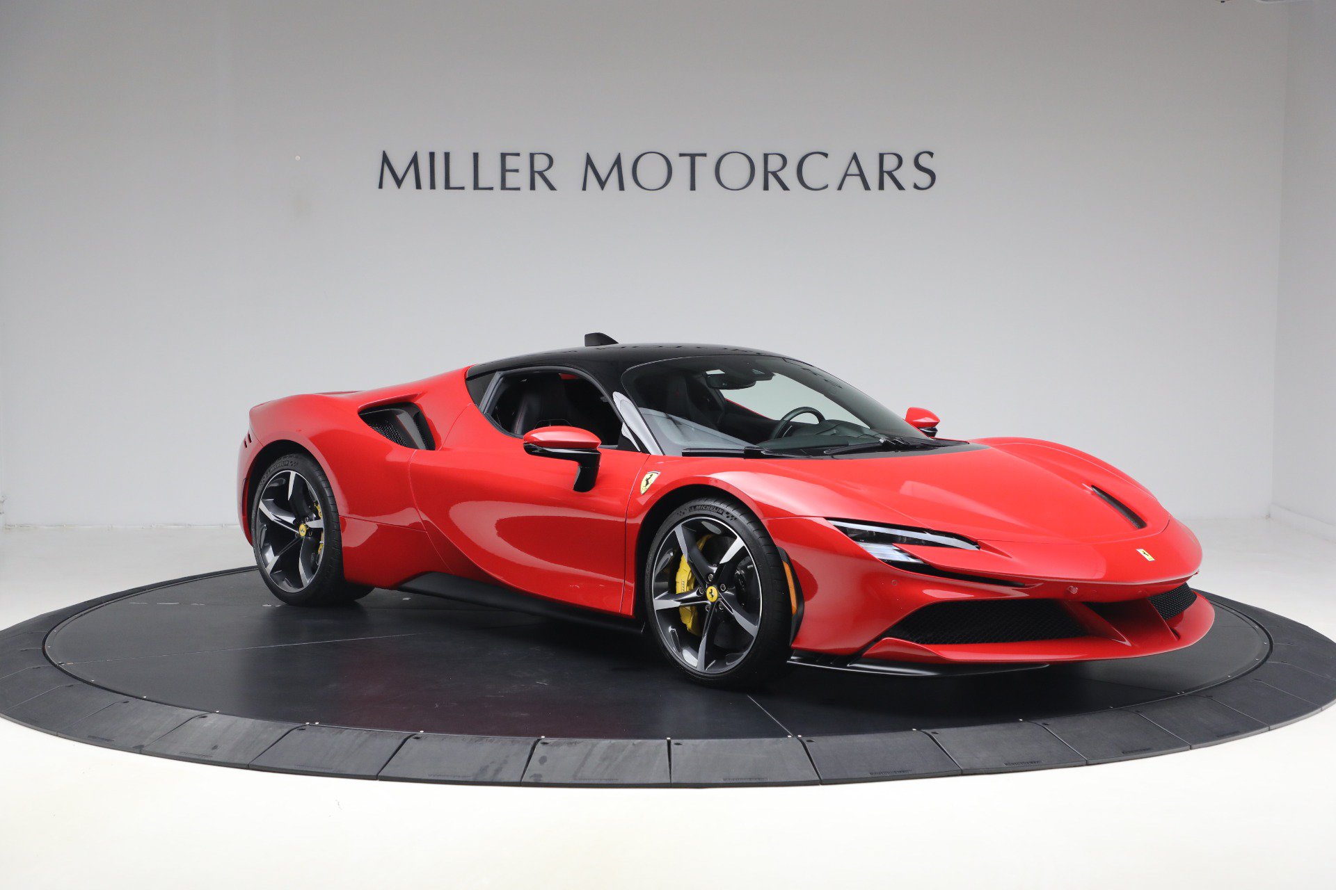Used 2023 Ferrari SF90 Stradale AWD/4WD image 11