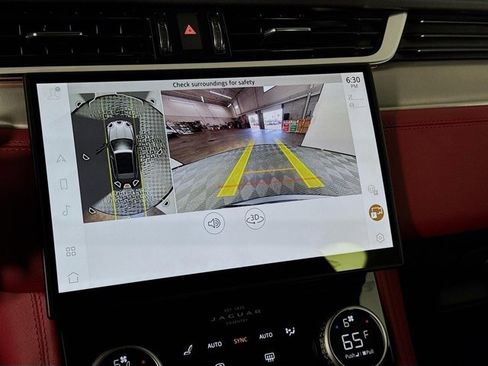 Used 2026 Jaguar F-PACE R-Dynamic S image 17