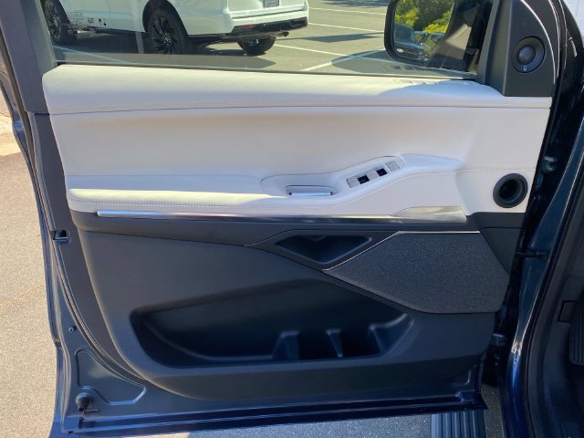 New 2027 Lincoln Navigator Reserve AWD/4WD image 10