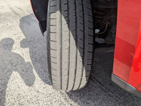 Used 2015 GMC Canyon SLE w/ All-Terrain Adventure Package image 30