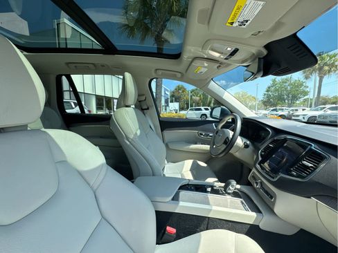 Used 2023 Volvo XC90 B5 Plus w/ Protection Package Premier image 25