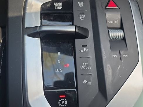 Used 2025 BMW 228i xDrive AWD/4WD image 19