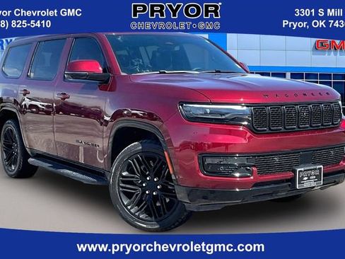 Used 2022 Jeep Wagoneer Series III image 1