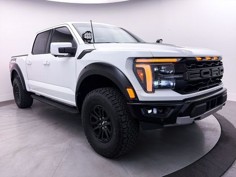 Used 2024 Ford F150 Raptor AWD/4WD image 31