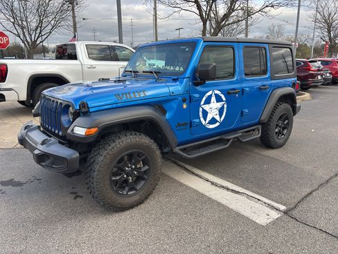 Used 2022 Jeep Wrangler Unlimited Sport image 2