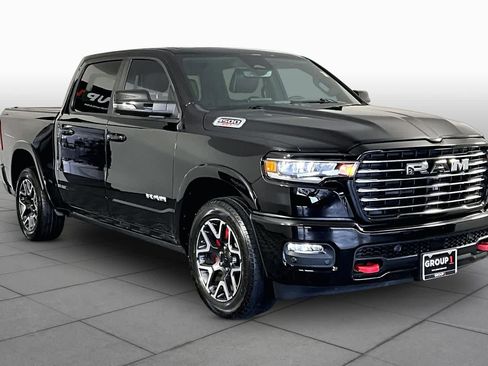 Used 2025 RAM 1500 Laramie image 3