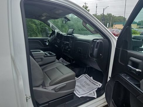 Used 2017 Chevrolet Silverado 3500 W/T w/ WT Convenience Package RWD image 10