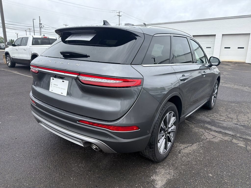 Certified 2022 Lincoln Corsair Reserve w/ Equipment Group 201A AWD/4WD image 5