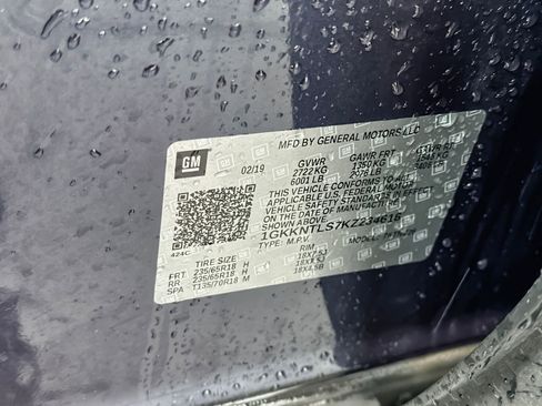 Used 2019 GMC Acadia SLE w/ Driver Alert Package I image 28