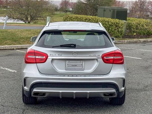 Used 2015 Mercedes-Benz GLA 45 AMG 4MATIC w/ Driver Assistance Package image 12