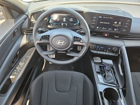 New 2026 Hyundai Elantra SEL Sport Premium FWD image 27