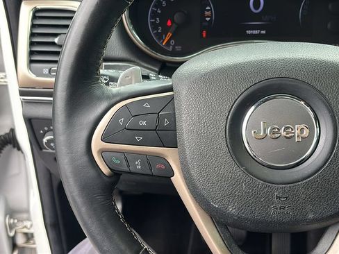 Used 2016 Jeep Grand Cherokee Limited AWD/4WD image 17