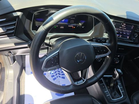 Used 2024 Volkswagen Jetta SE FWD image 14