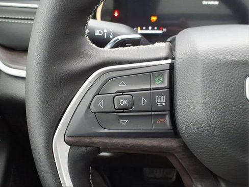 New 2025 Jeep Grand Cherokee L Limited w/ Trailer Tow Package image 24