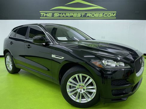 Used 2019 Jaguar F-PACE Prestige image 1