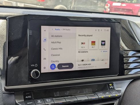 Used 2025 Toyota Camry LE FWD image 18