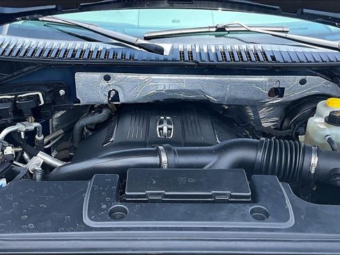 Used 2017 Lincoln Navigator Select RWD image 30
