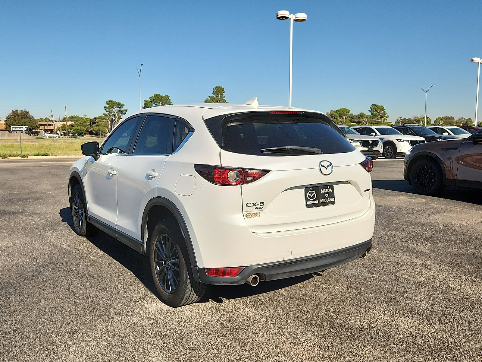 Used 2020 MAZDA CX-5 Touring AWD/4WD image 4