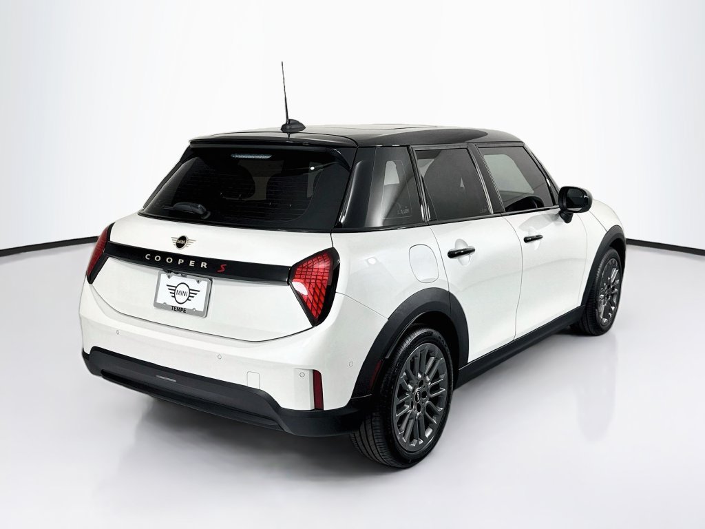New 2026 MINI Cooper S FWD image 5